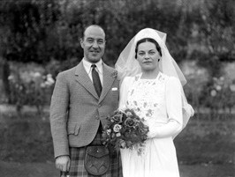 Hamish Paterson (1904-1982), Chartered Architect based at 17 Queensgate, Inverness, married Florence Margaret Ross (1909-1987) in 1940. (see also 24194a and 24194b). Hamish had a twin brother called Hector Paterson (see image ref: 37284). Hamish was the son of famous photographer Andrew Paterson (1877-1948). 