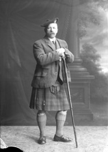 Major Rose of Holme Rose. Damaged plate. See also ref: 16632.  