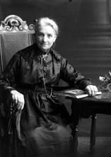 Miss Brown, Mullaglass, Bessbrook, Newry, Ireland.  