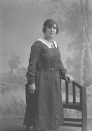 Miss Lowbridge, Drumnadrochit c.1923. Uncertain of identity. Lowbridge is the name on the envelope but photo A shows another girl, and photo C shows them both together. Either could be Lowbridge.     