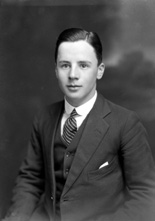 R. MacBean, Lauderdale Road, Maida Vale, London. 