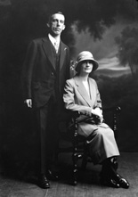 Mrs Farquhar, c/o George Harrold, Jamestown, Wick. This couple also appear in the 24852.5_harrold images. 