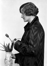 Miss Elsie Sime, Drummond Hill. June 1926. She was the daughter of Frank Sime, timber merchant, Drummond Hill, Inverness. She married Louis Lyon.