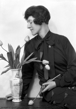 Mrs Sclanders, Torwood, Nairn. March 1927. 