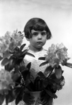 Ishbel MacLeod (1922-1995).