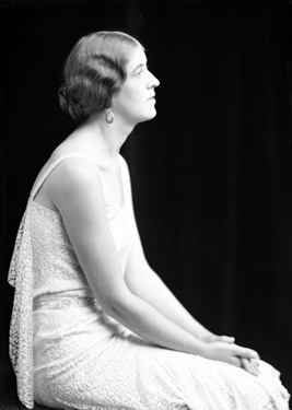 Miss Oldfield, Coul House, Strathpeffer. October 1930.