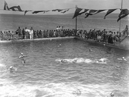 Invergordon Swimming Pool, Saltburn Road on Cromarty Firth.* 