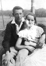 Young man, May 1935, uncropped original version. Damaged plate. # 