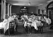 The Luncheon Rooms inside the Carlton Restaurant, circa May 1936. * 