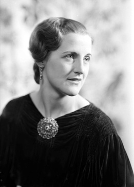 Isobel Ross.