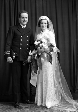 Mr & Mrs MacKintosh. 