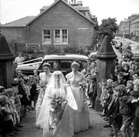 Roma Conn - Joe Morris bridal, Crown Church,  Inverness. 