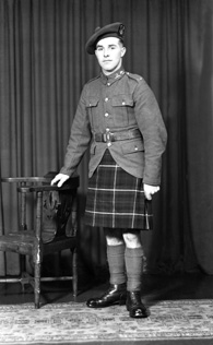 Pte John Dewar, Seaforth Highlanders, Fort George. (HMFG) 
