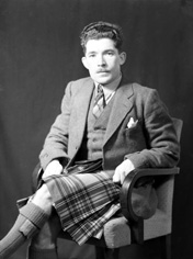 Mr A. Campbell, Croy.  