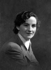 Miss MacLean, c/o Patience, Tomich, Invergordon. 