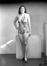 Miss Gibb, Lochalsh Road. Bathing contest.
