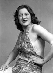 Miss Gibb, Lochalsh Road. Bathing contest.