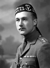 Lt F.D. Carson, Seaforth Highlanders, Barrow-in-Furness. 