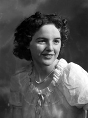 Miss Joyce Georgina Duff, 9 Brown Street, Inverness. Joyce Duff, (later Mrs Ross), was a swimsuit model who also competed in beauty pageants. She also worked for the Andrew Paterson Studio in the 1950s (see also H-0290_PS and 43298a-g). She can be seen at the beginning of this Pathe newsreel from Morecambe in 1953: http://www.britishpathe.com/video/beauty-on-parade/query/BEAUTY+PARADE 