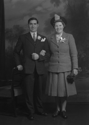 Mr & Mrs MacDonald bridal, Portree, Isle of Skye.   
