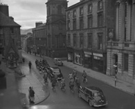 Davidson, The Sheiling, Ardrishaig, Lochgilphead, (6 Glenburn Road). Bridal. January 1953.  Naval parade along Bridge Street, Inverness  passing the Town House on the left and the Bank of Scotland on the right. Heading for the River Ness. 