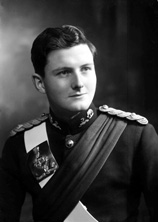 Lt Nason, Seaforth Highlanders. See also ref number: 595. (HMFG) 