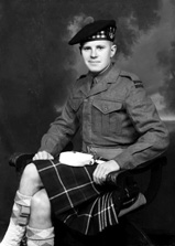 Pte M.C Garthwaite, Fort George, Seaforth Highlanders. 