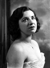 Miss Evelyn Mackenzie. See also 43211g-q.