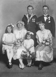 Mrs Mackenzie, Castle Street, Inverness c.1923. Bridal. The medals worn by Charlie Mackenzie on his marriage to Jean Fraser are the 1914-15 Star, British War Medal 1914-20 and the Victory Medal 1914-18.