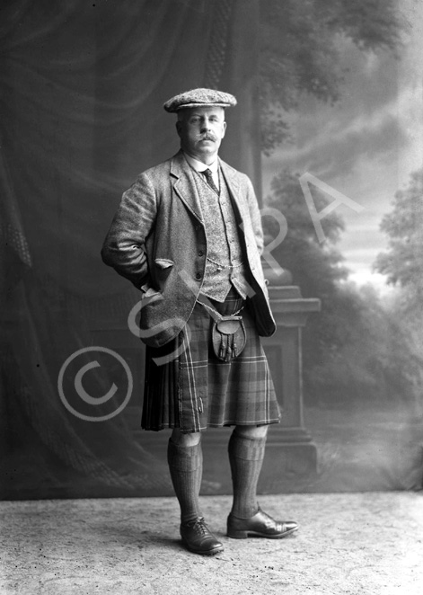 Major Rose of Holme Rose. See also ref: 17302.  
