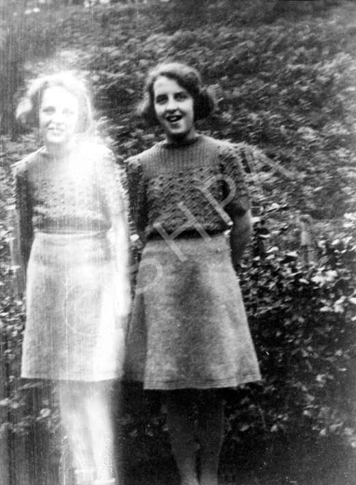 Mrs G. Grant, Wade's Cottage, Tomatin. January 1946 copy. Damaged plate. 