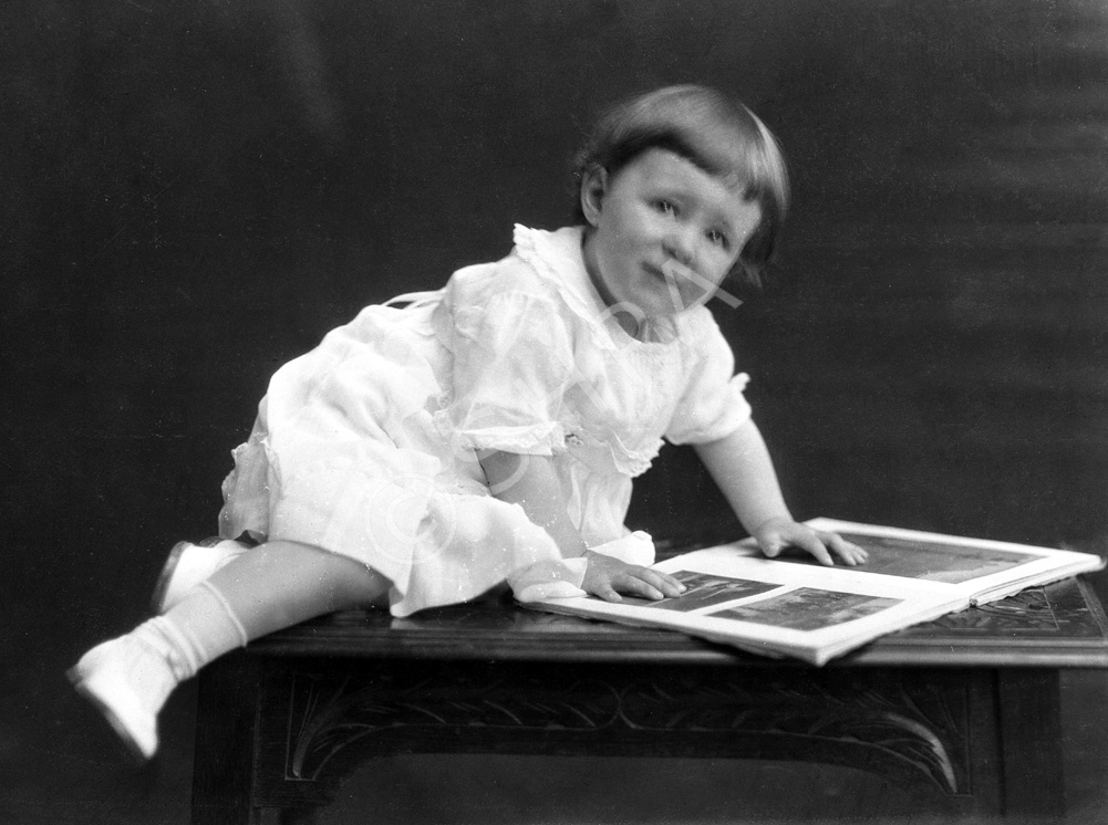 Mrs Mackenzie, St.Giles Lodge. 