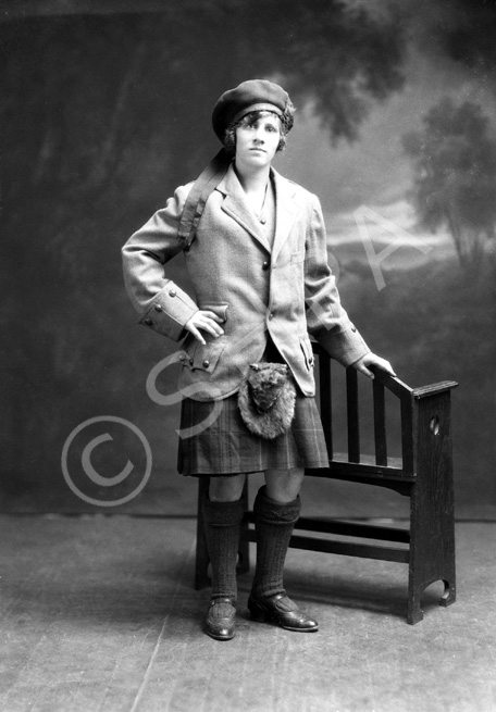 Miss Baverstock (or Bayverstock), Westcliff-on-Sea, Essex. See also 24894. Taken on the same occasion as 24895_denham.  