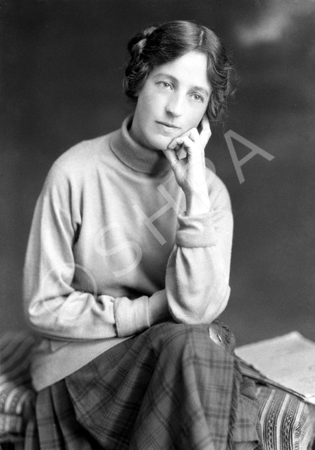 Mrs Mackay, The Manse, Betty Hill, nr. Thurso. (Wife of 25385).