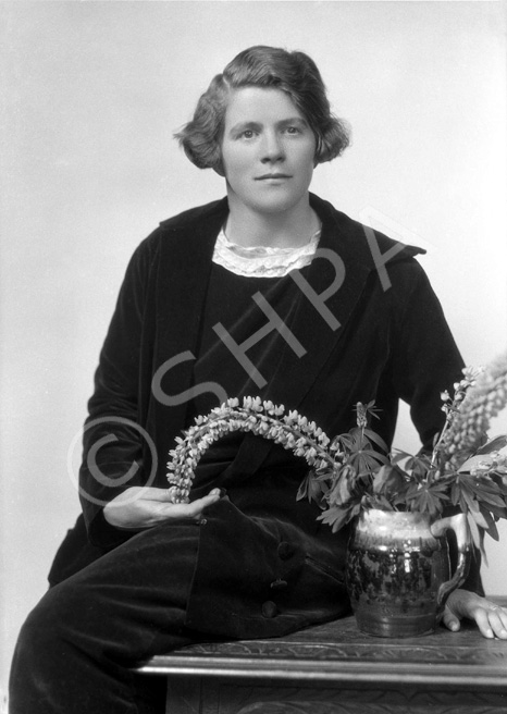 Miss Fraser.