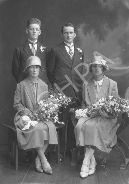 Gardener, bridal group portrait.