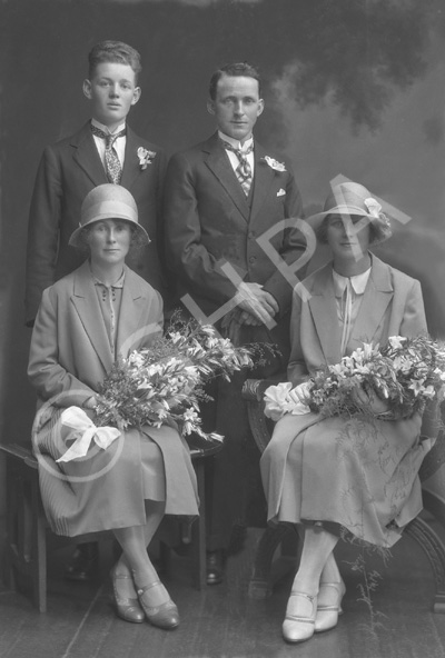 Gardener, bridal group portrait.