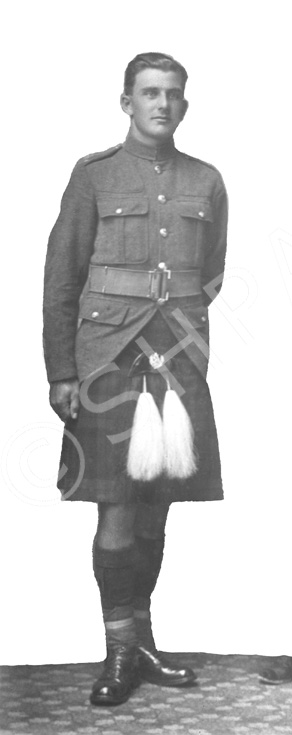 Re-print made for a Miss Sutherland, c/o MacDonald, Fruiterer Arcade. This print shows the soldier only - (26143b shows the complete image) 23.08.1926.      