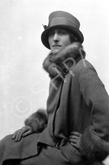 Miss Rita Grant. 