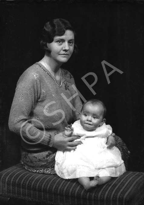 Mrs Whitelaw and child. .....