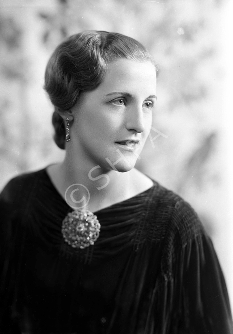 Isobel Ross.