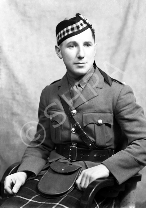 2nd Lt Alex Grant, Seaforth Highlanders, Fort George.  