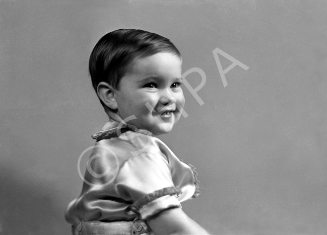 Andrew Chalmers.  (see also refs: 39550, 42901 and 45474). He was a grandson of the famous photographer Andrew Paterson (1877-1948). 