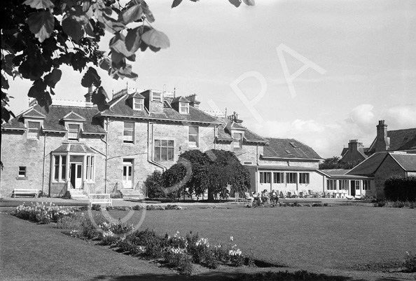 Washington Hotel, Nairn. Rear lawn. Situated on Seafield Street its heydey was in the 1950s-60s. The.....