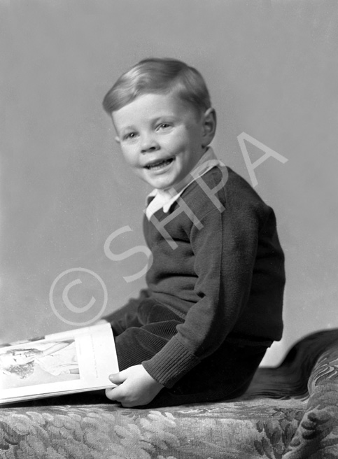 Mrs Simon Graham. 