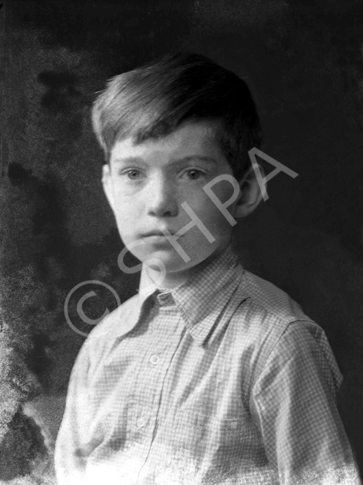 Andrew Chalmers. He was a grandson of the famous photographer Andrew Paterson (1877-1948). Damaged n.....