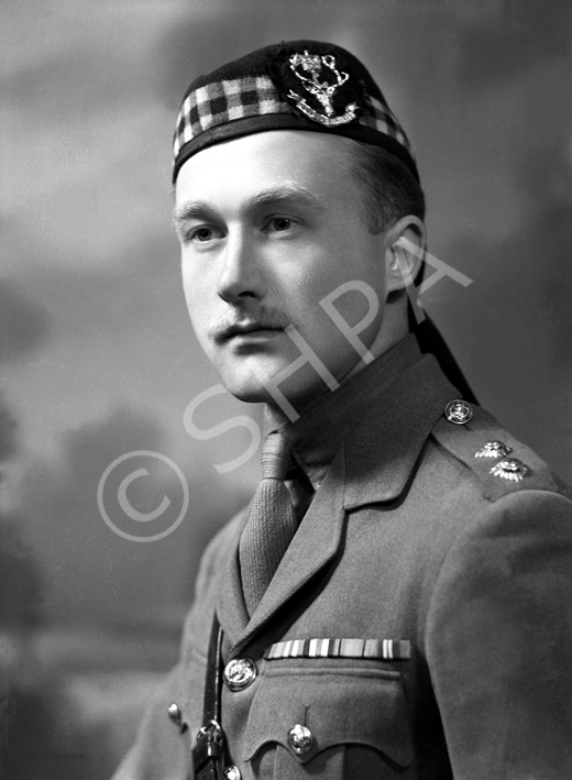 Lt F.D. Carson, Seaforth Highlanders, Barrow-in-Furness. 