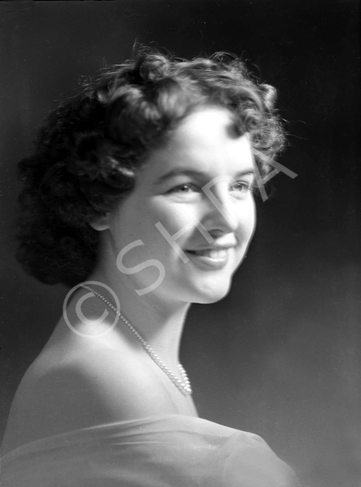 Miss Joyce Georgina Duff, 9 Brown Street, Inverness. Joyce Duff, (later Mrs Ross), was a swimsuit model who also competed in beauty pageants. She also worked for the Andrew Paterson Studio in the 1950s (see also H-0290_PS and 43298a-g). She can be seen at the beginning of this Pathe newsreel from Morecambe in 1953: http://www.britishpathe.com/video/beauty-on-parade/query/BEAUTY+PARADE 