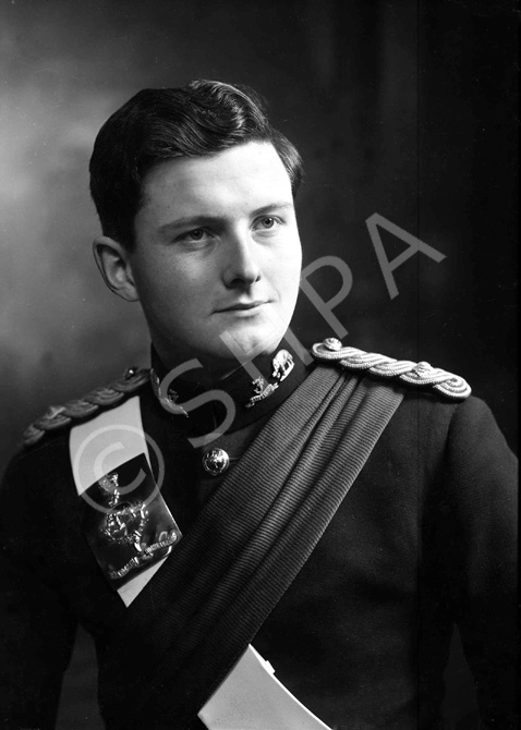 Lt Nason, Seaforth Highlanders. See also ref number: 595. (HMFG) 