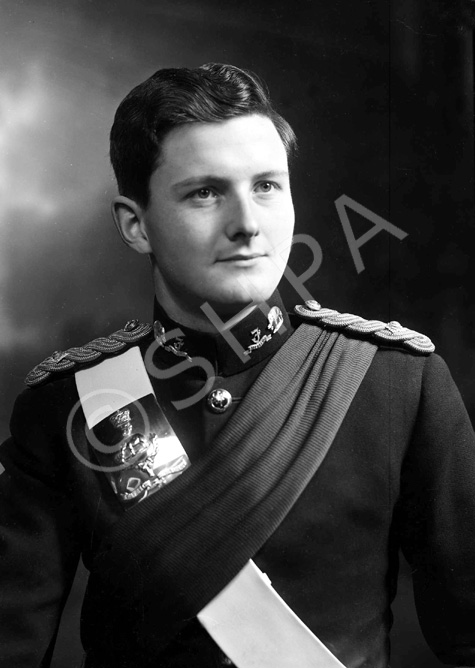 Lt Nason, Seaforth Highlanders. See also ref number: 595. (HMFG) 